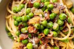 Creamy-Bacon-and-Pea-Pasta